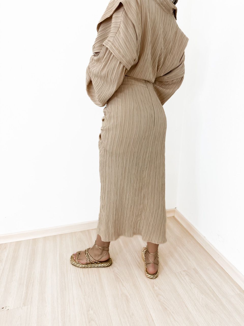 saia midi fenda cf Nude