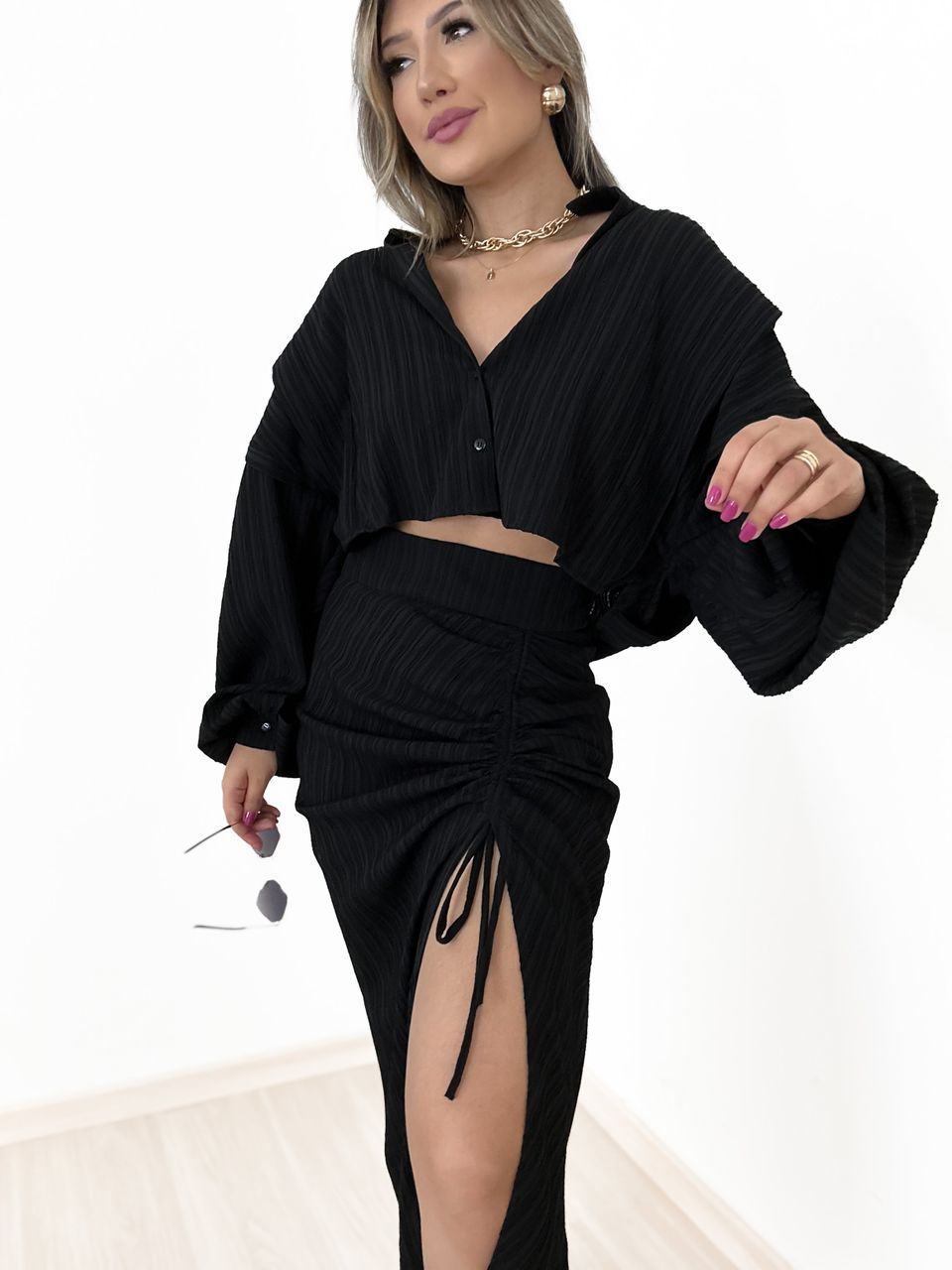 camisa cropped cf over Preta