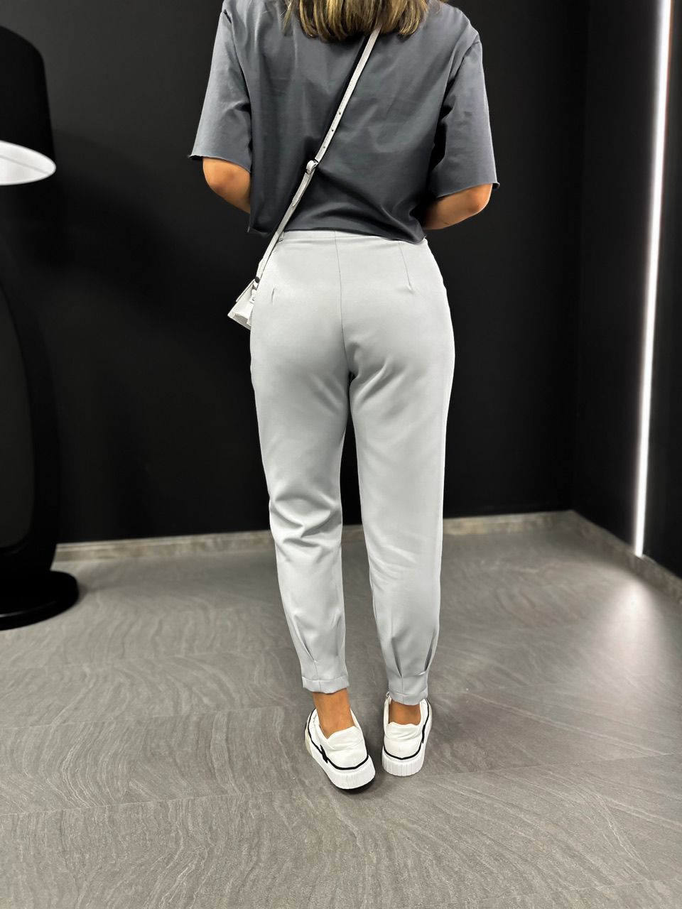CALÇA ANA CAROLINA CENOURA Cinza