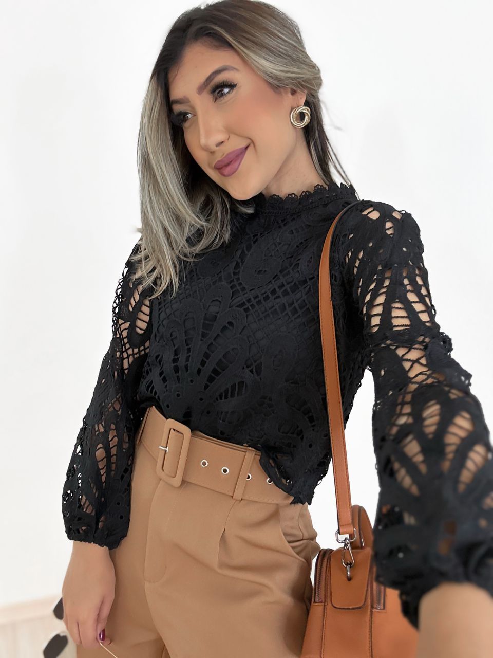 BLUSA RENDA Preta