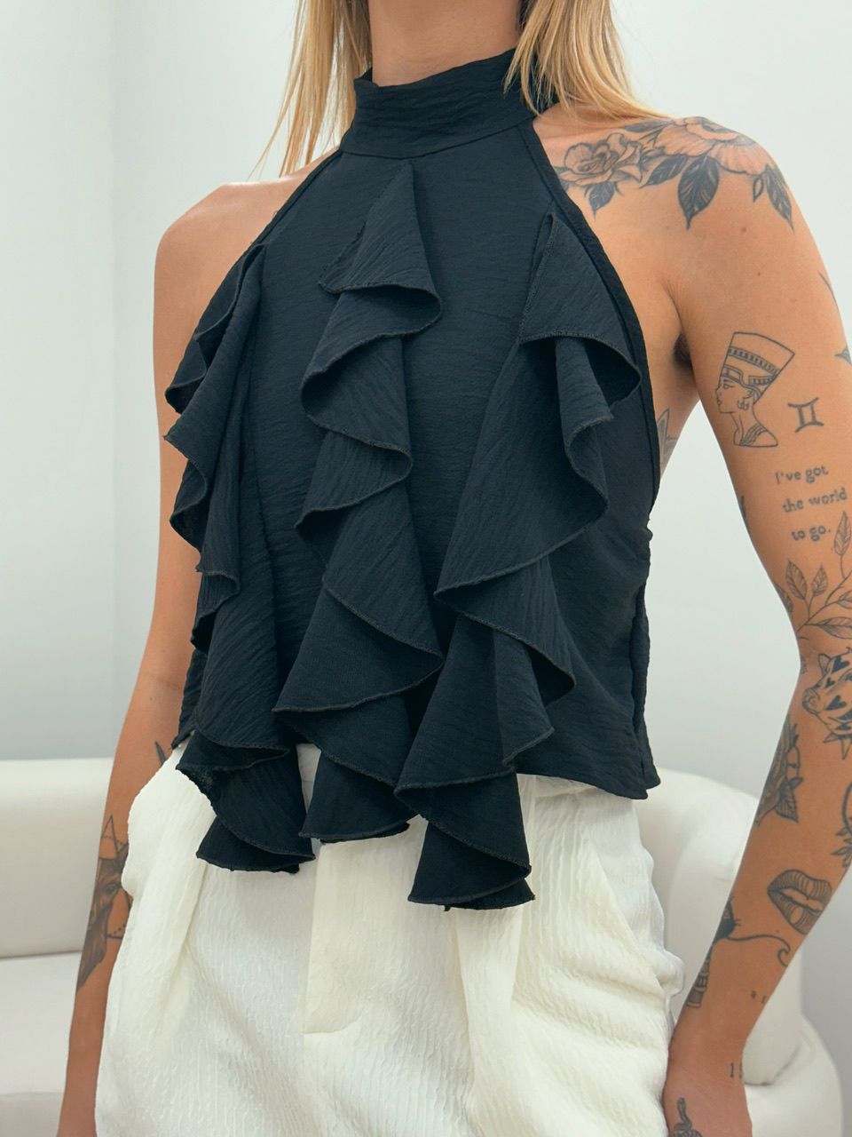 BLUSA LAIS FRENTE ÚNICA PRETA
