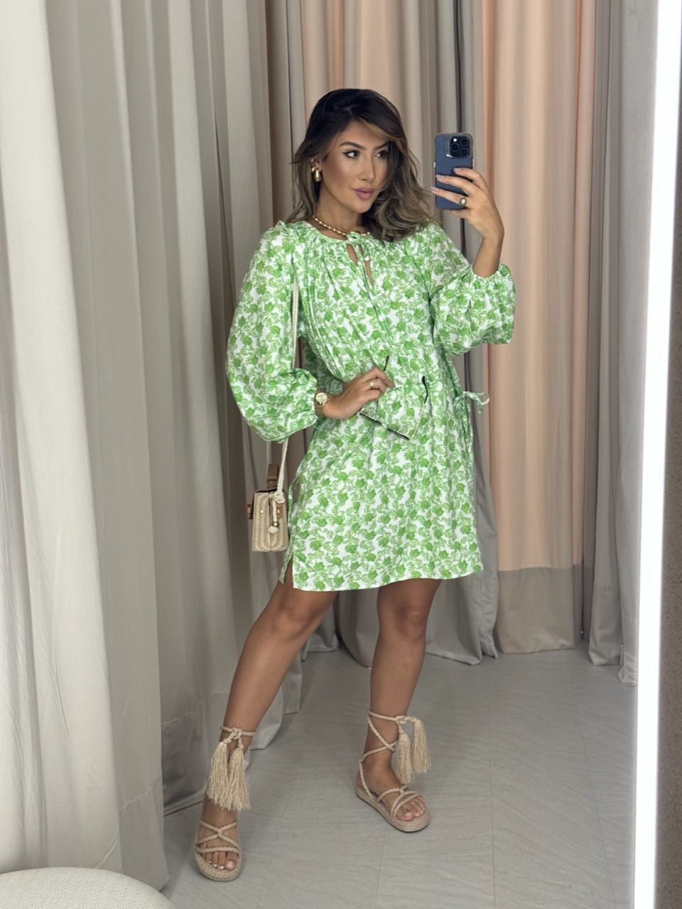 VESTIDO VITÓRIA MANGA VERDE - 0049370014 - CAROLLA FERRARO