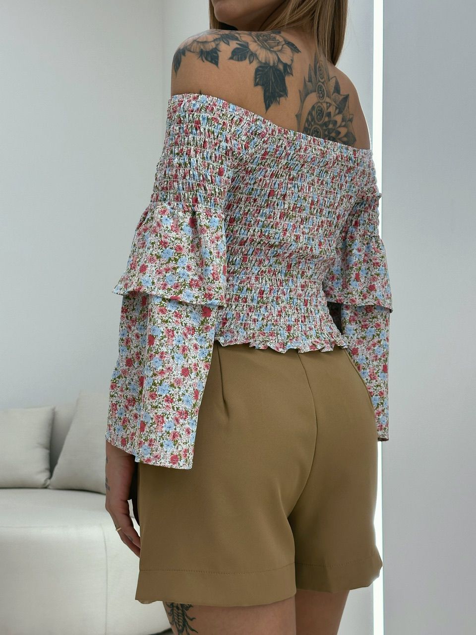BLUSA LORENA LASTEX AZUL CLARO