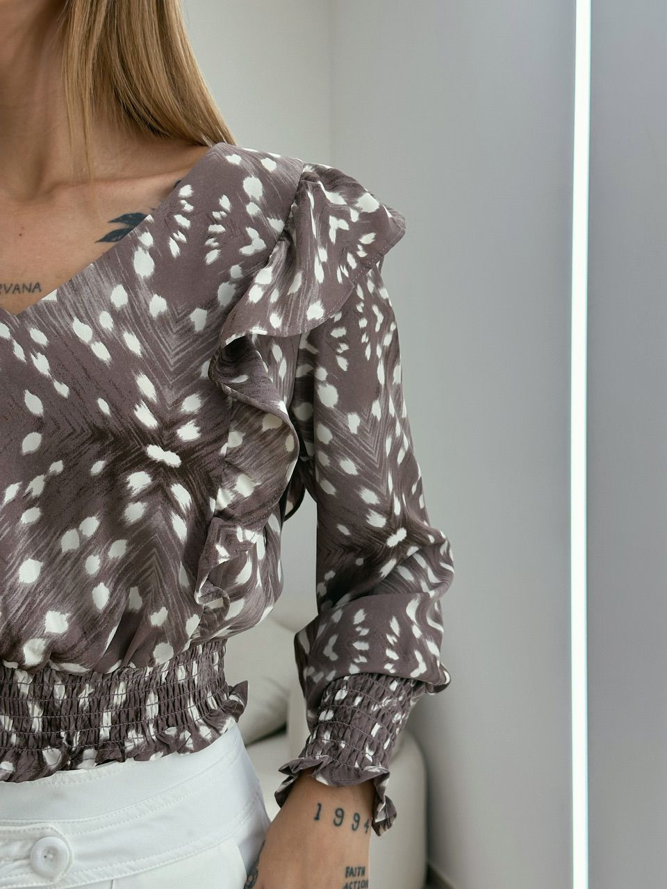 BLUSA REBECA MANGA MARROM