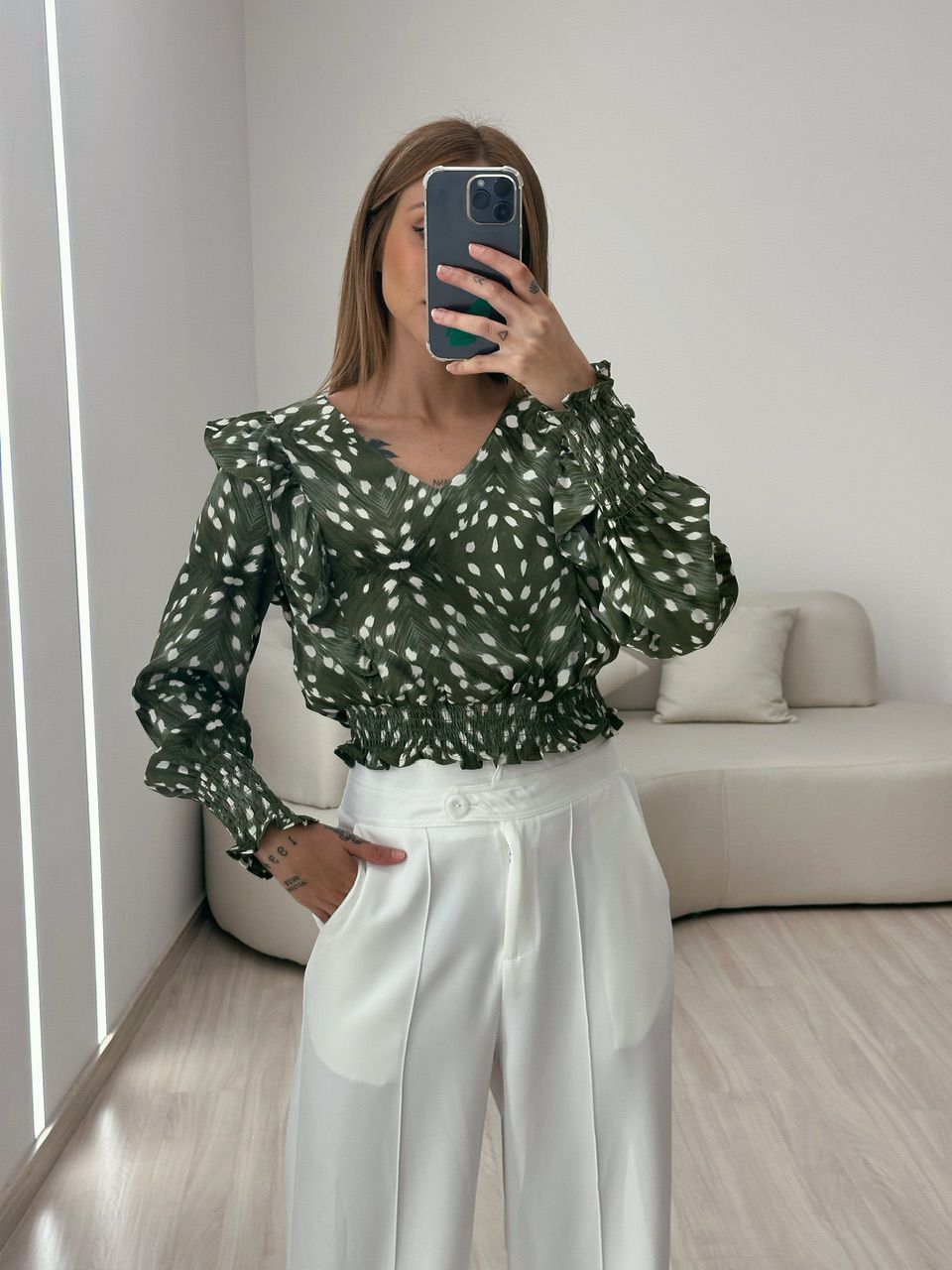 BLUSA REBECA MANGA VERDE