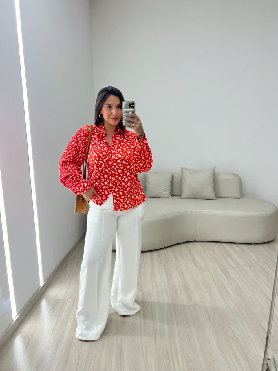 CAMISA FLORAL MANGA PLISSADA VERMELHA