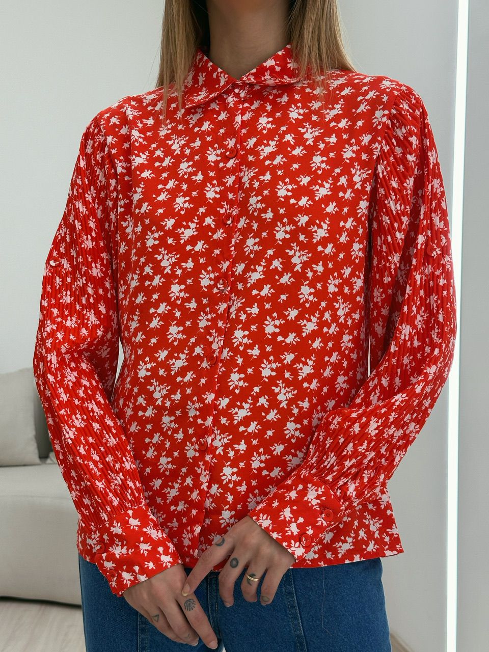 CAMISA FLORAL MANGA PLISSADA VERMELHA