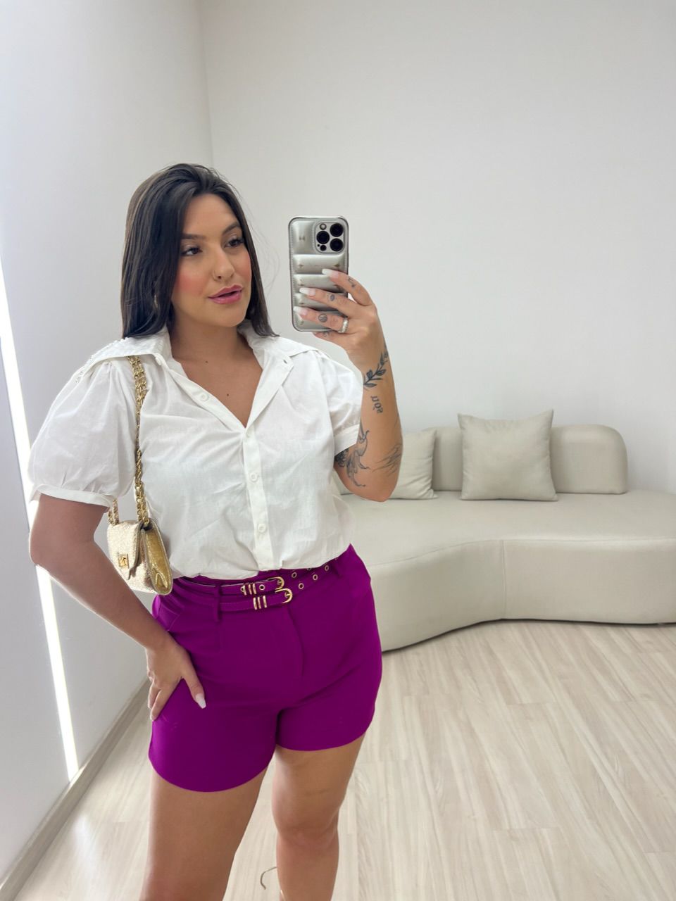 SHORT CECÍLIA ALFAIATARIA FUCSIA