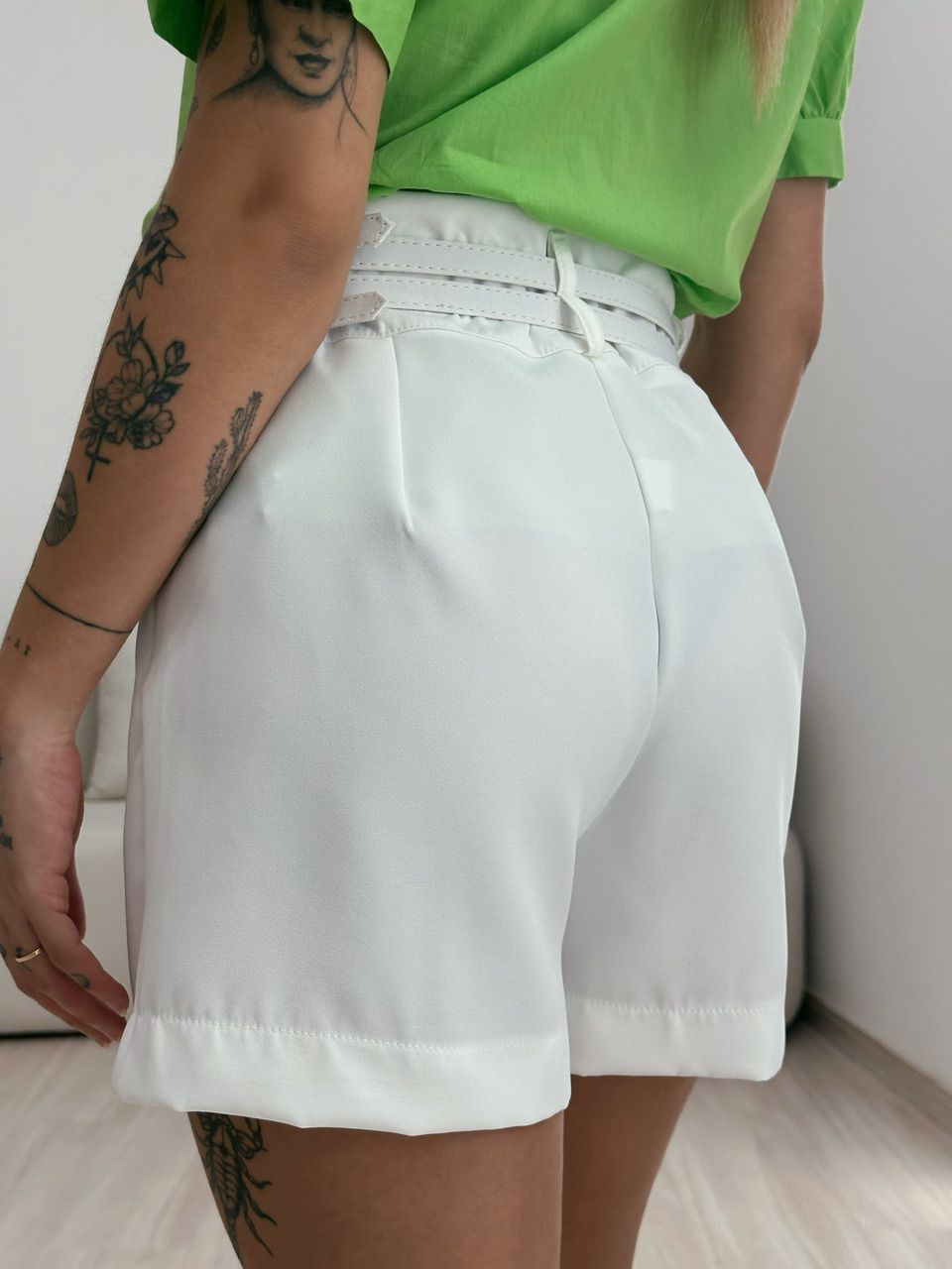 SHORT CECÍLIA ALFAIATARIA OFF