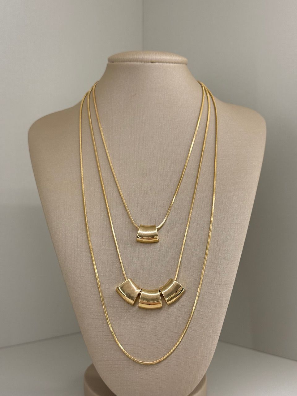 MIX MARCIA COLAR DOURADO