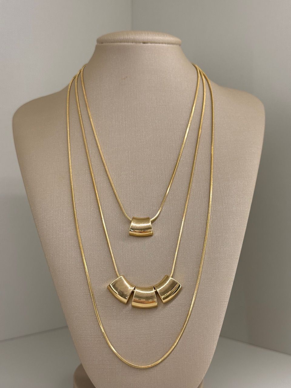MIX MARCIA COLAR DOURADO