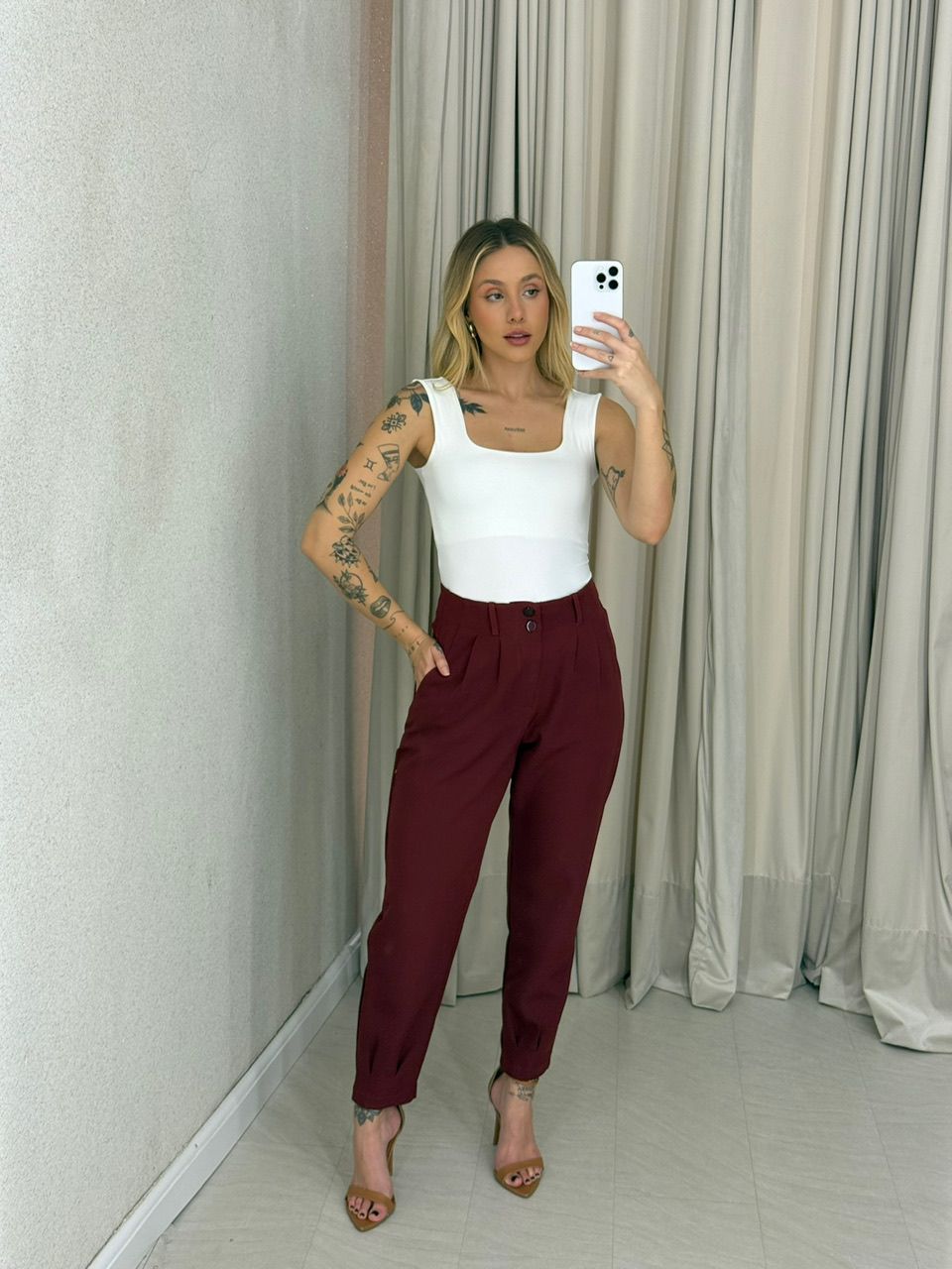 CALÇA SANDRA CENOURA VINHO