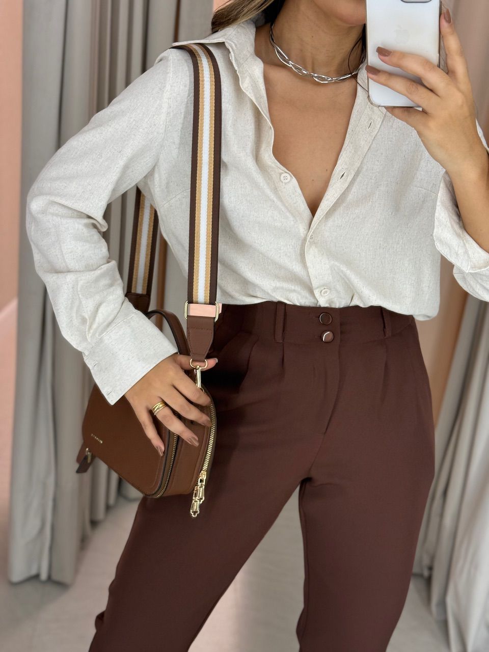 CAMISA ALANA LINHO CRU - 0063870132 - CAROLLA FERRARO