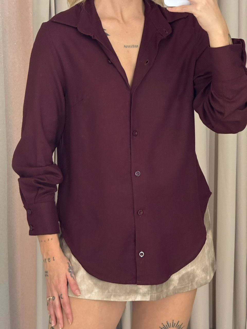 CAMISA ALANA LINHO VINHO