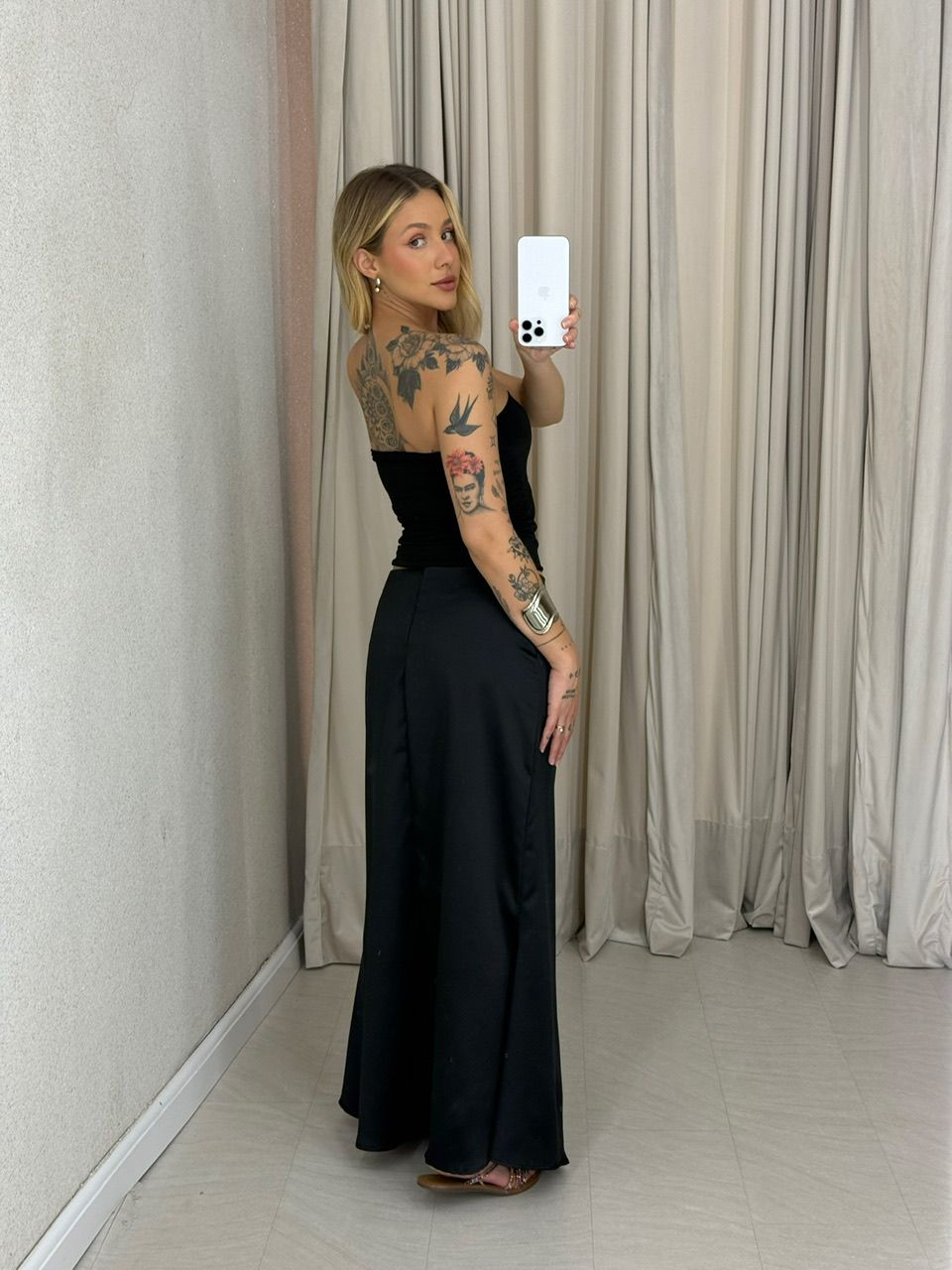 SAIA MARIA HELENA ACETINADA PRETA