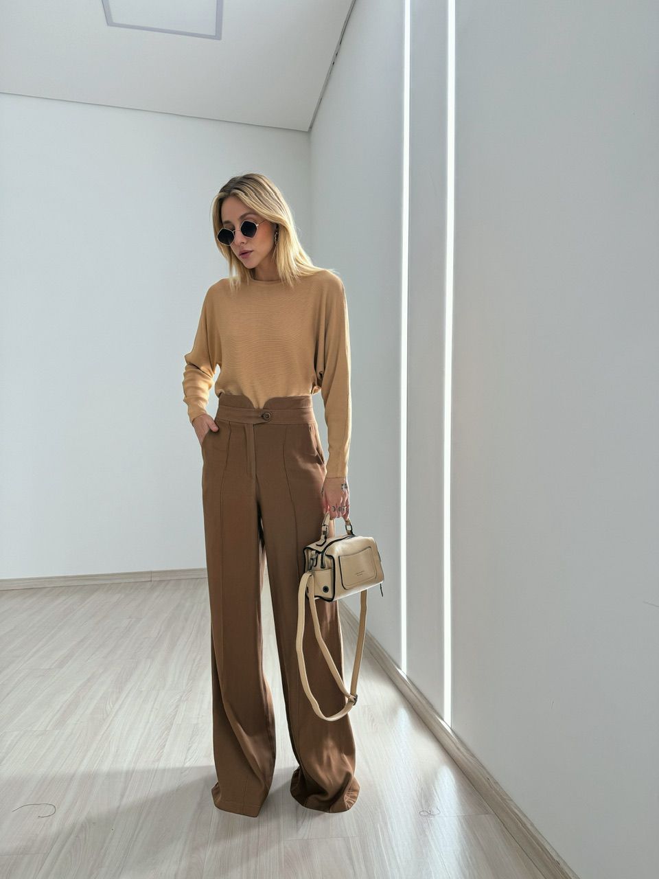 BLUSA CÁTIA MANGA LONGA NUDE
