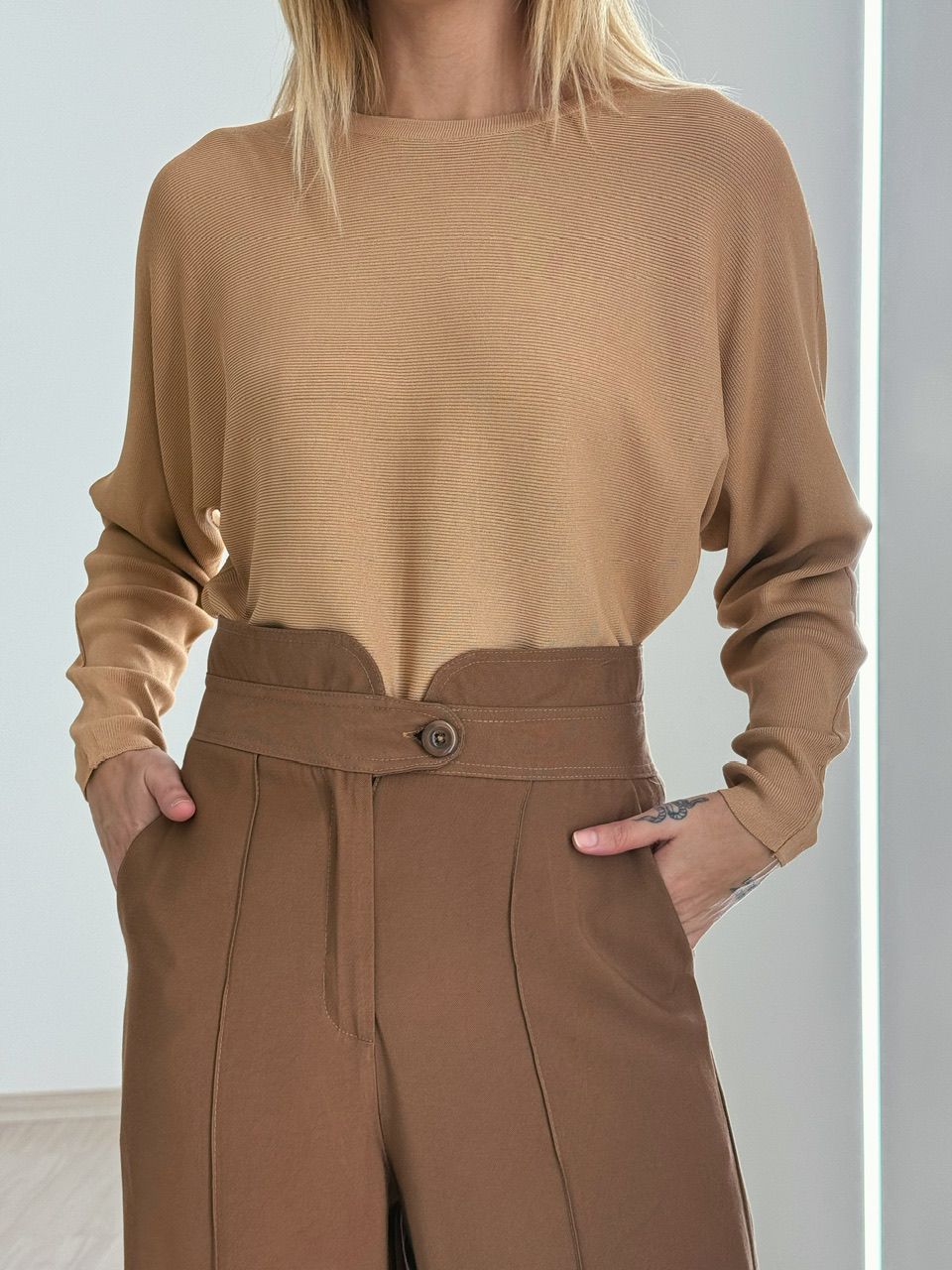 BLUSA CÁTIA MANGA LONGA NUDE