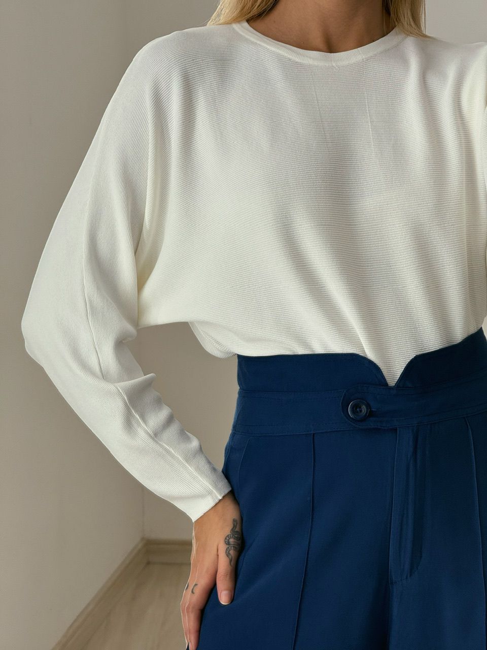 BLUSA CÁTIA MANGA LONGA OFF