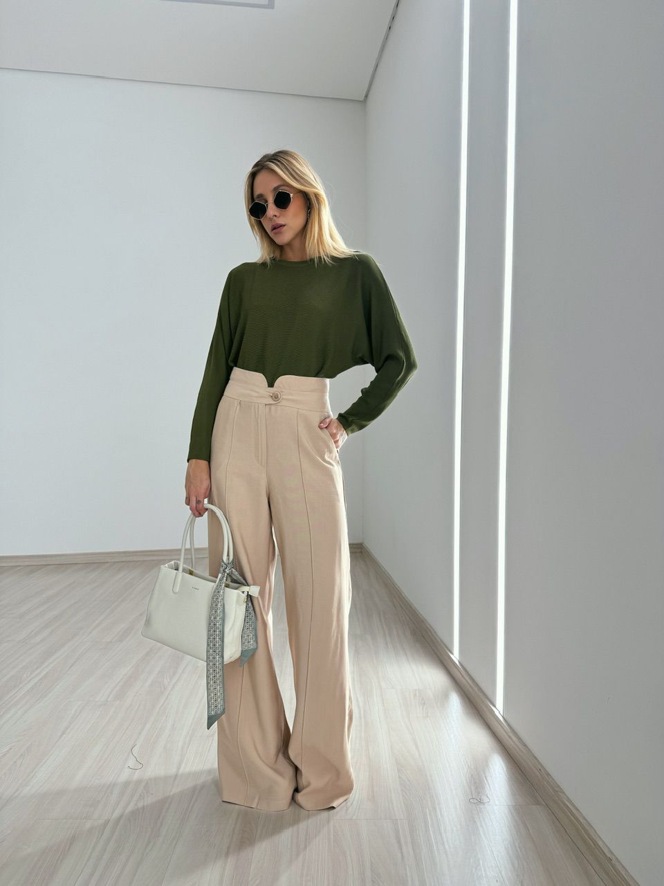 BLUSA CÁTIA MANGA LONGA VERDE OLIVA