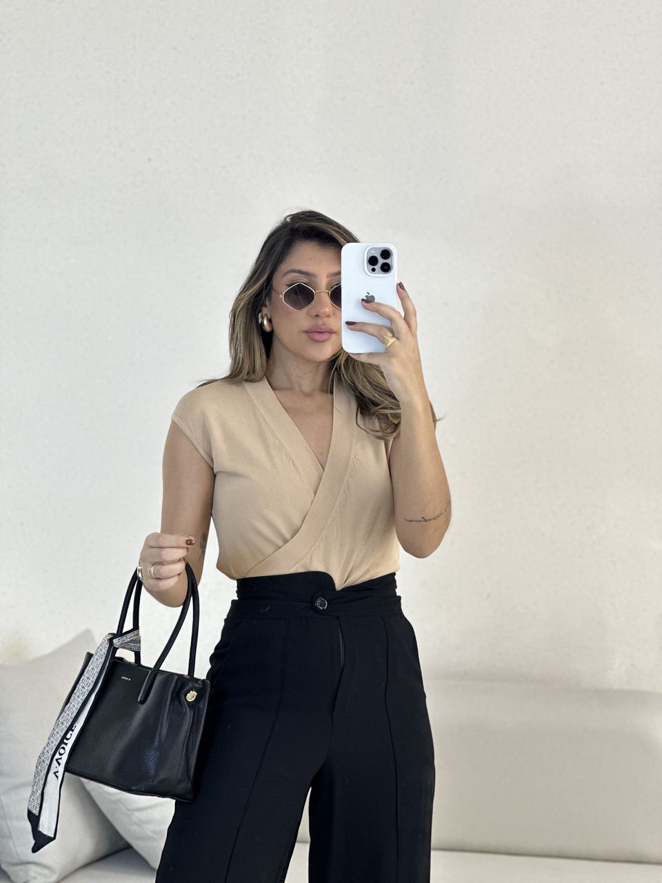 BLUSA TRESPASSADA TRICOZINHO NUDE