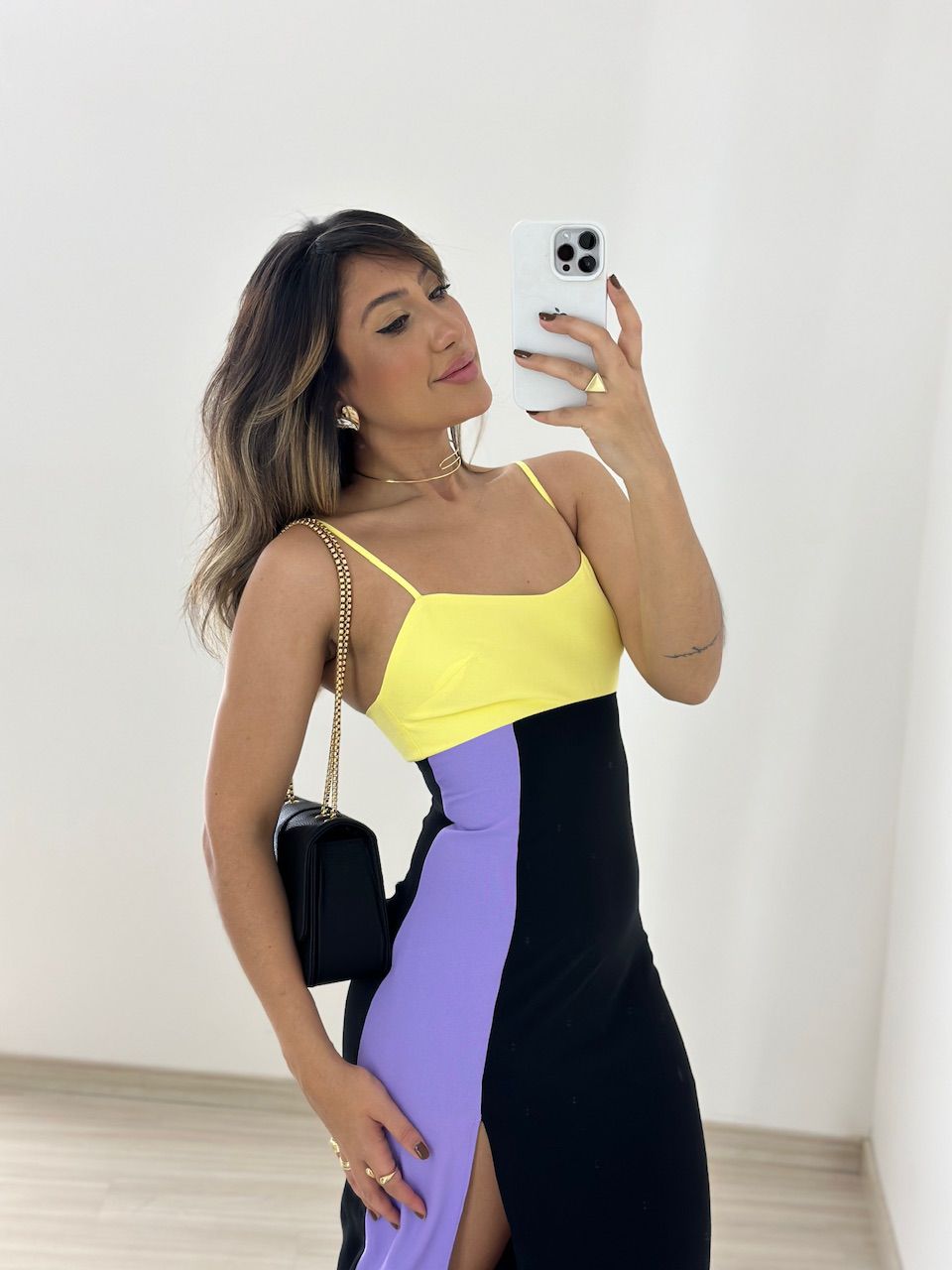 VESTIDO TRICOLOR MIDI AMARELO