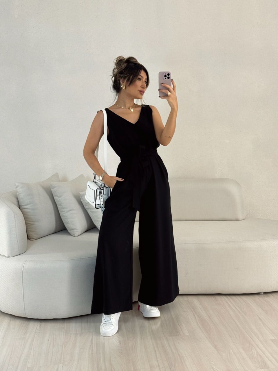 MACACÃO BRENDA PANTALONA PRETO - 0053690032 - CAROLLA FERRARO