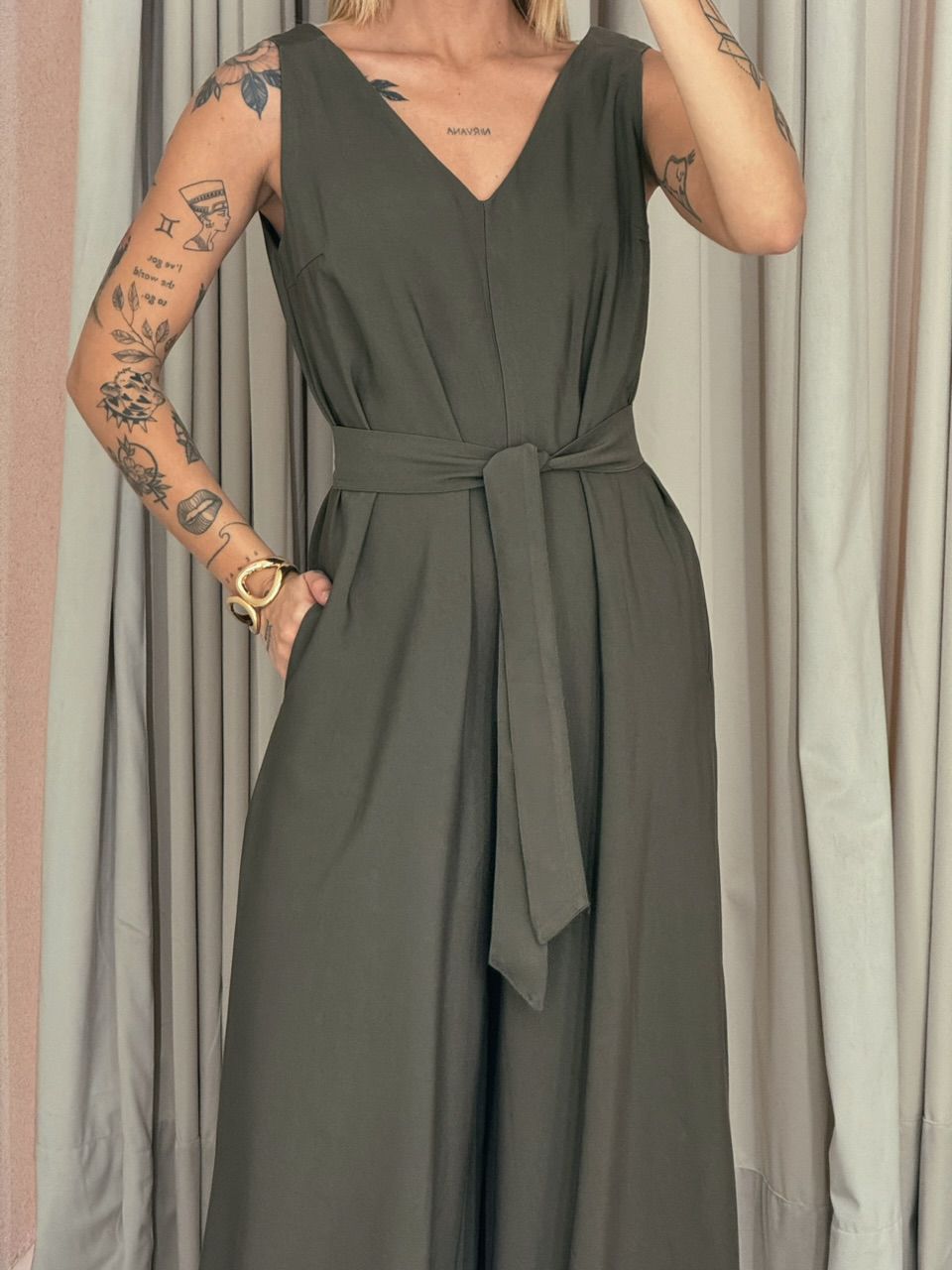 MACACÃO BRENDA PANTALONA VERDE