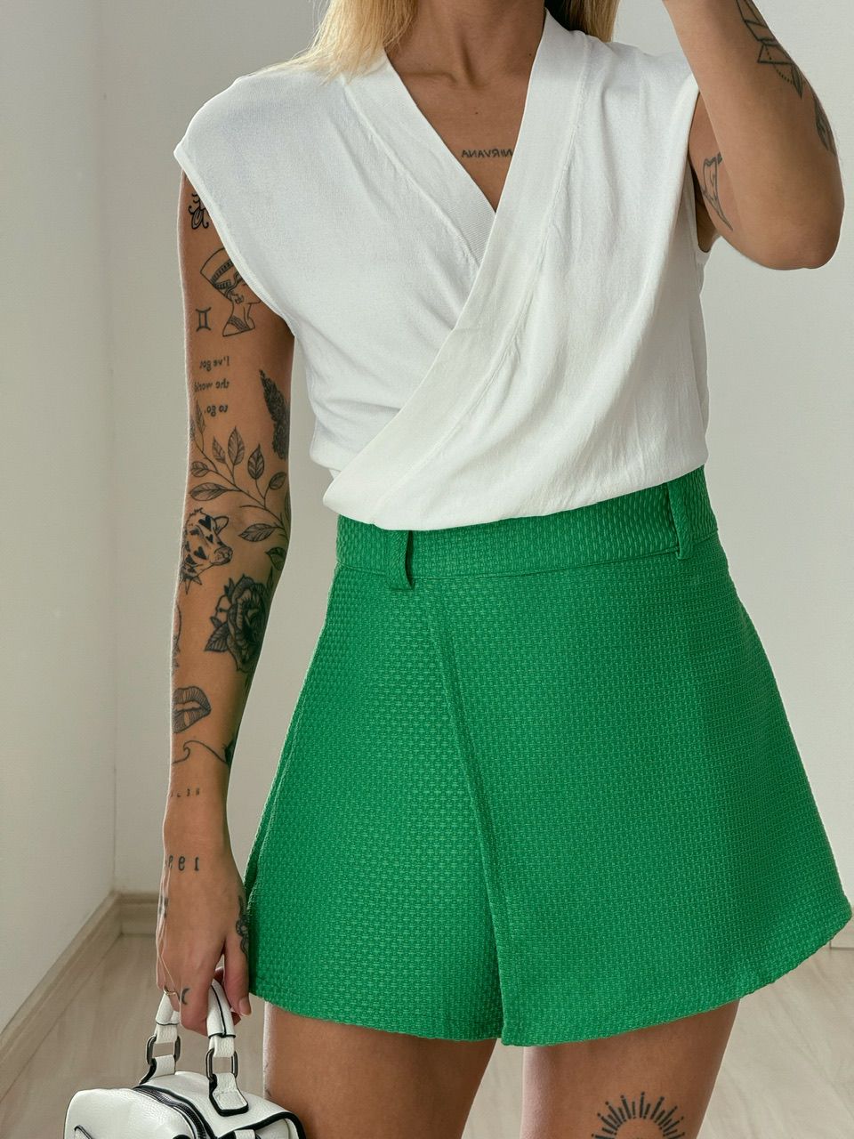 SHORT SAIA ALICE TWEED VERDE