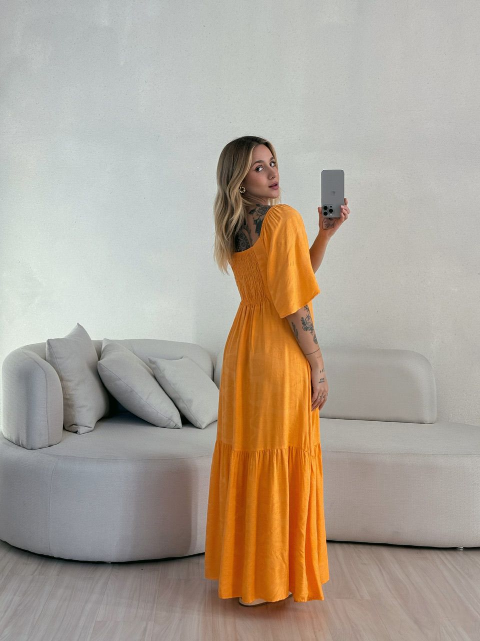 VESTIDO LAUANA MANGA LARANJA