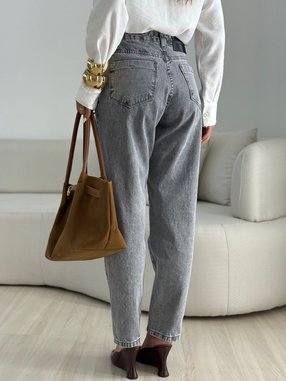 CALÇA RENATA JEANS CINZA