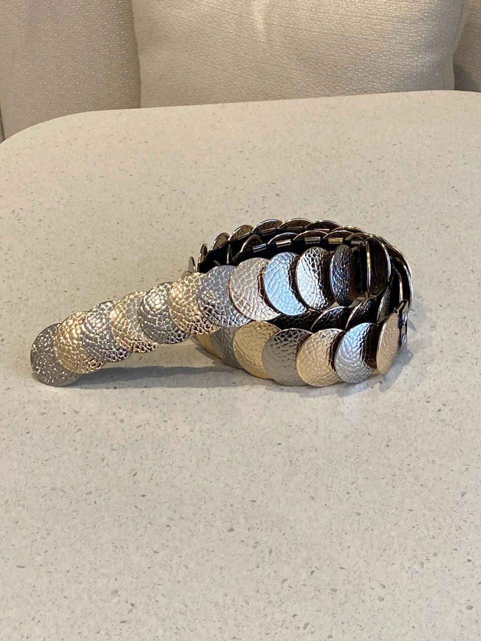 CINTO LIS MEDALHAS PRATA / DOURADO