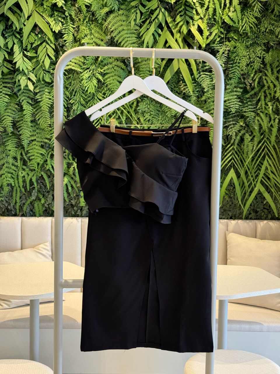 CONJUNTO MANUELA SAIA MIDI PRETO