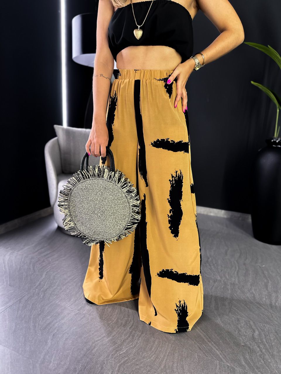 CALÇA MAYA ESTAMPADA CARAMELO