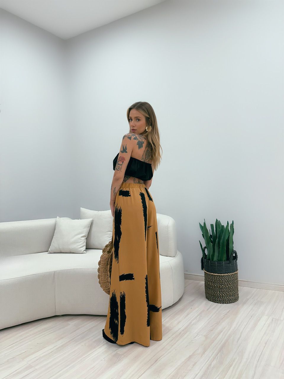 CALÇA MAYA ESTAMPADA CARAMELO