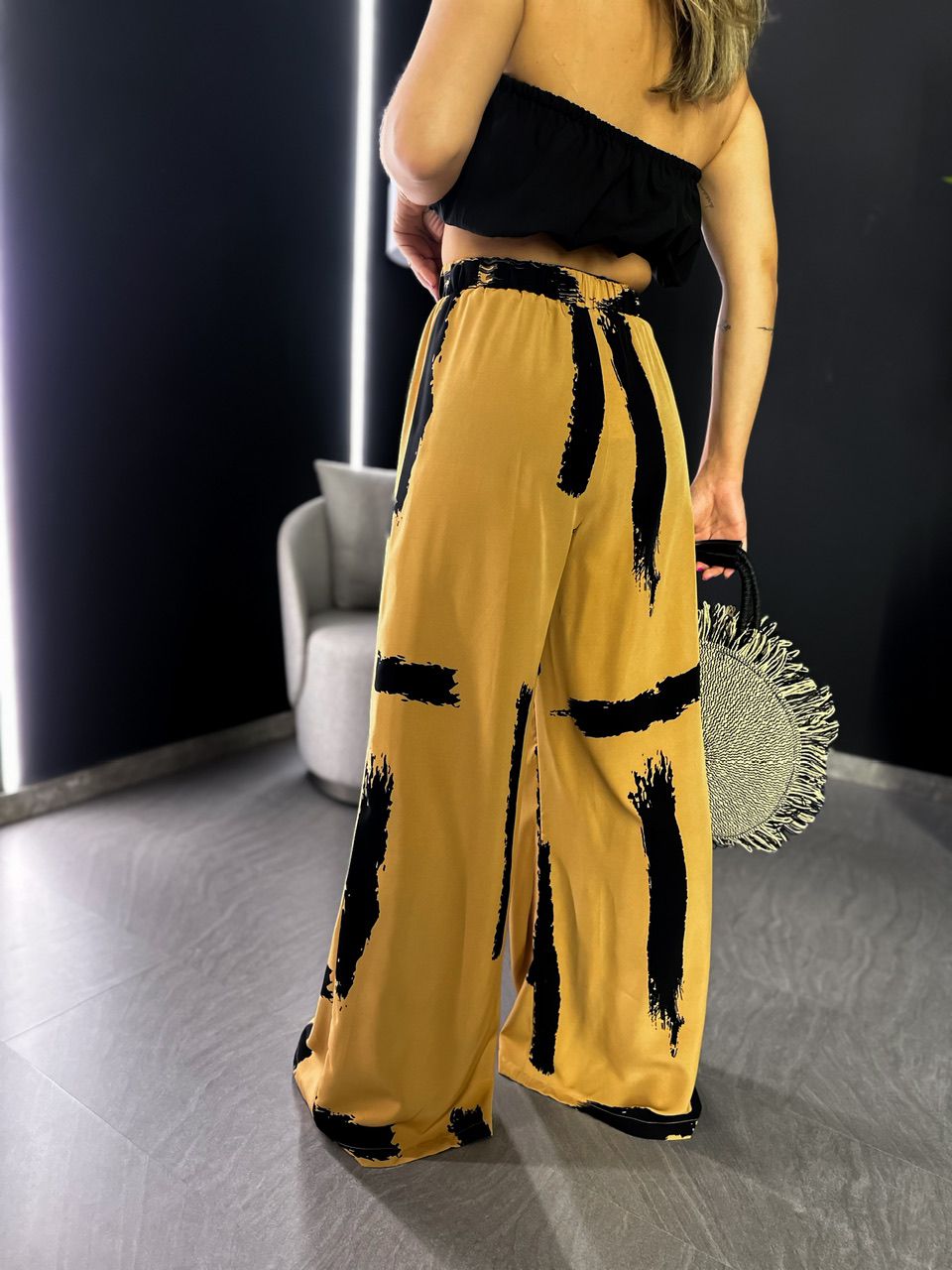 CALÇA MAYA ESTAMPADA CARAMELO