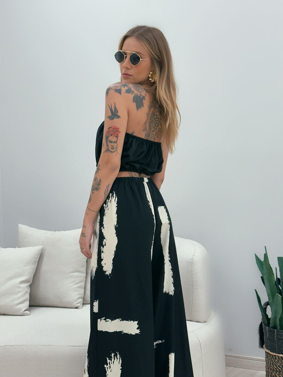 CALÇA MAYA ESTAMPADA PRETA