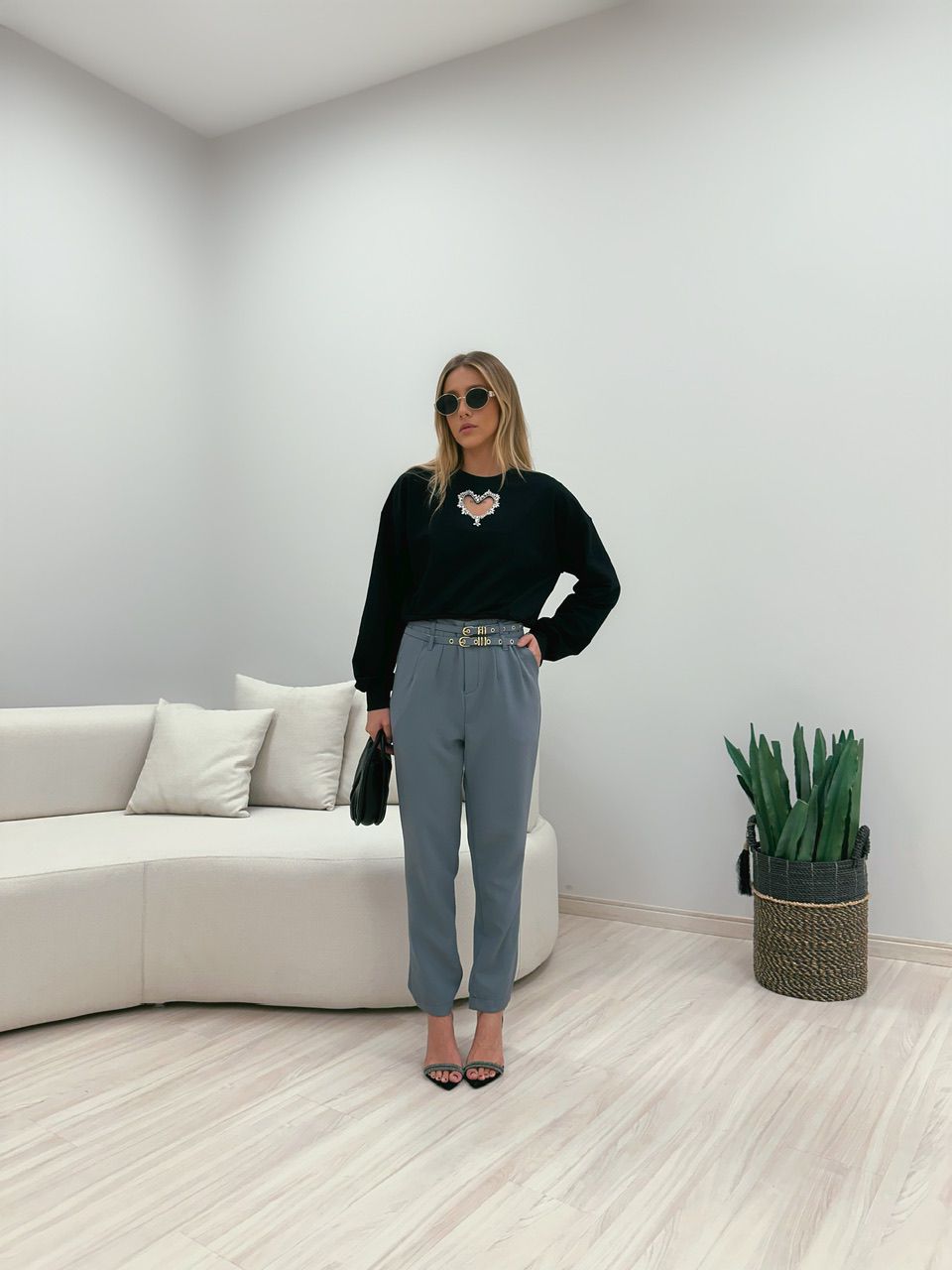 CALÇA YARA SKINNY CINZA