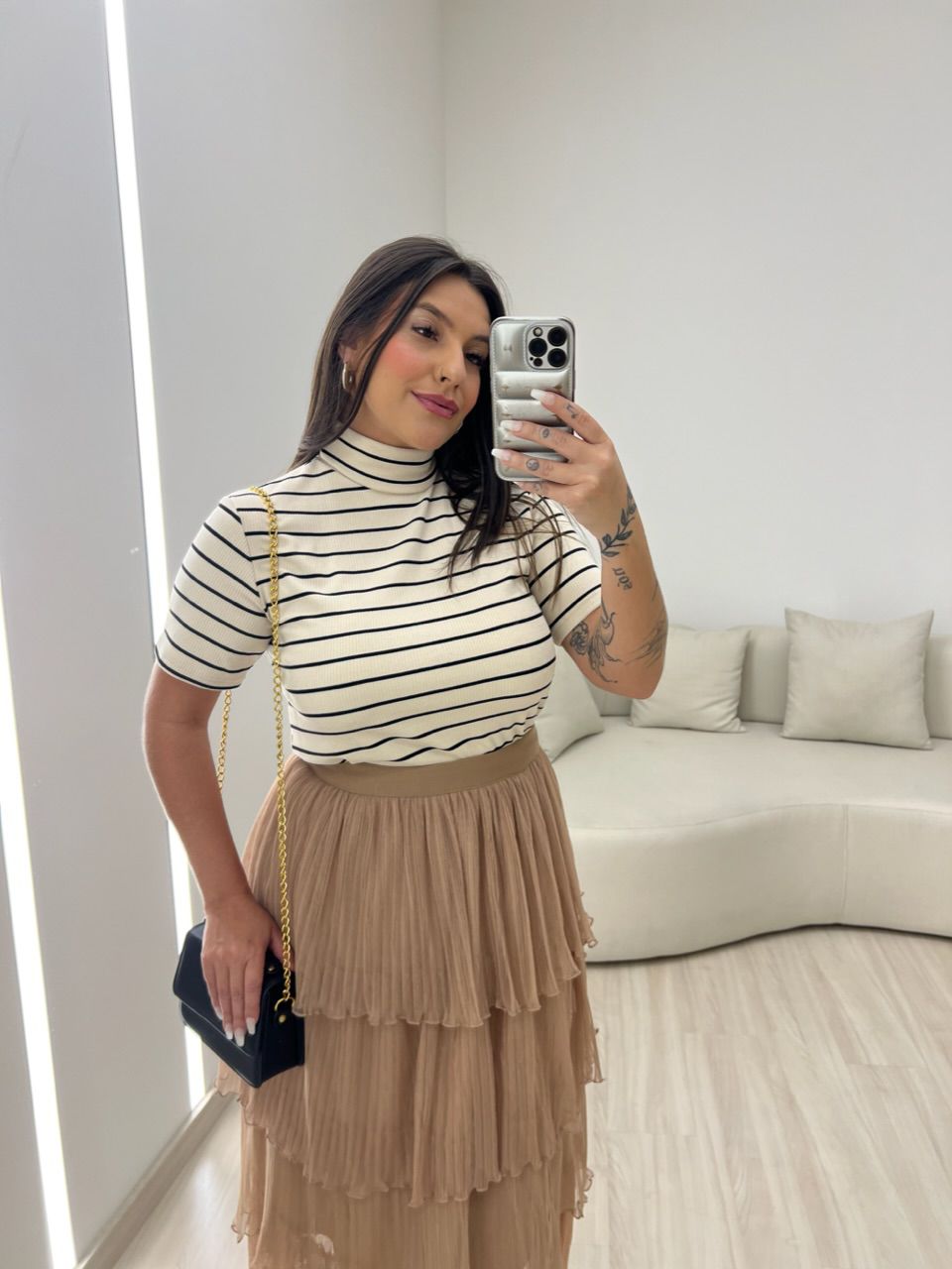 BLUSA LÍVIA CANELADA NUDE LISTRADA