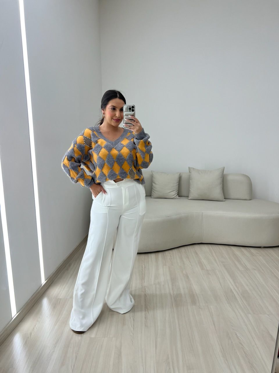 TRICOT GOLA V STRASS LARANJA