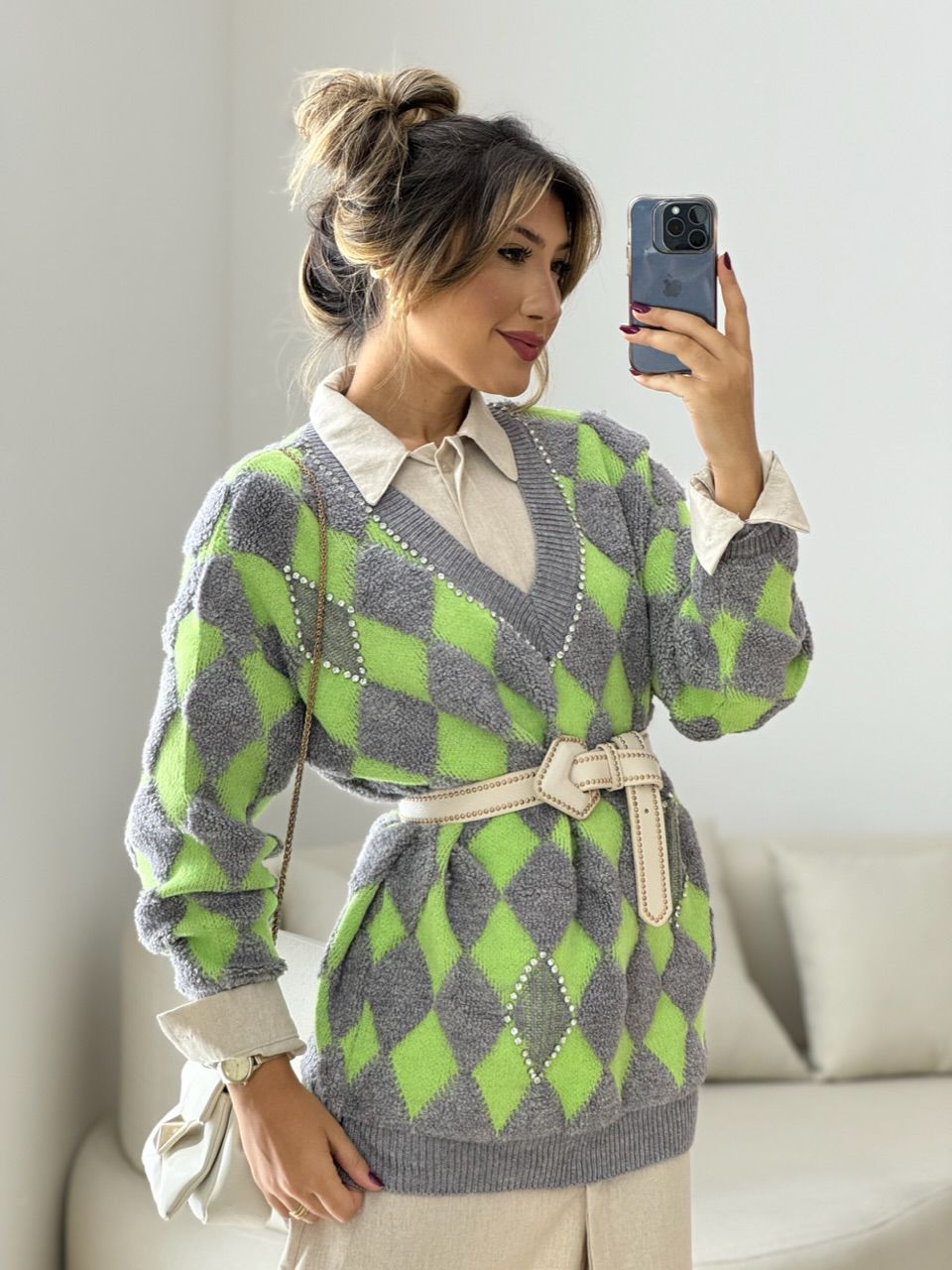 TRICOT GOLA V STRASS VERDE - 0050520014 - CAROLLA FERRARO