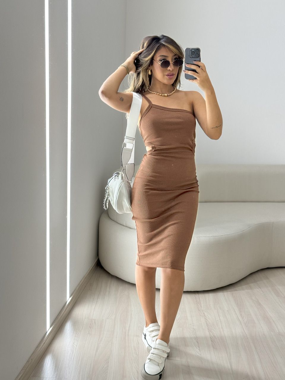 VESTIDO BETINA CANELADO NUDE - 0050510049 - CAROLLA FERRARO