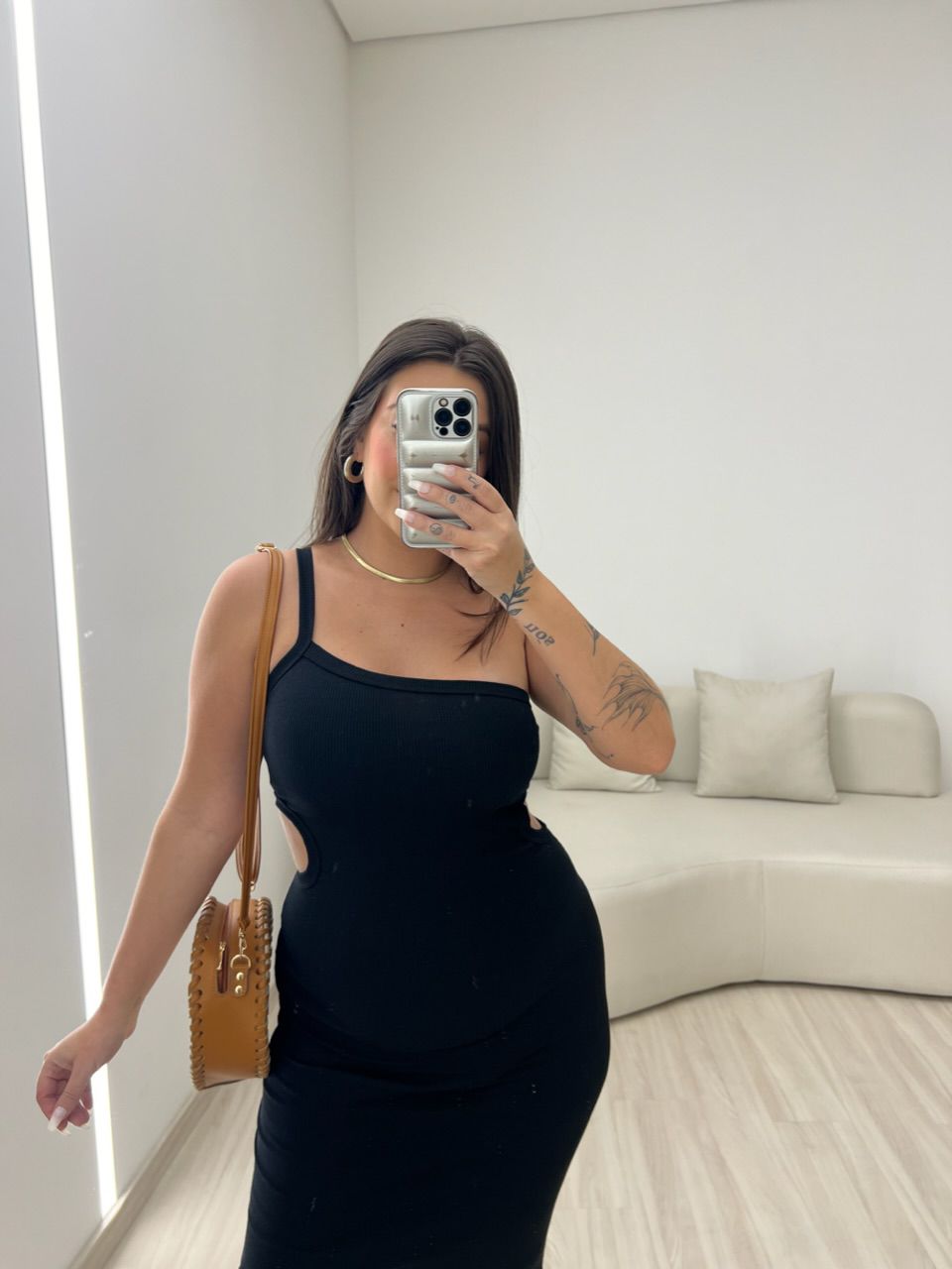 VESTIDO BETINA CANELADO PRETO