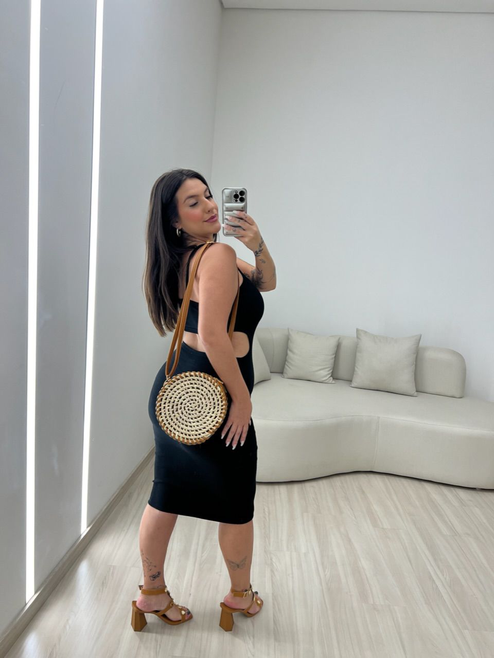 VESTIDO BETINA CANELADO PRETO