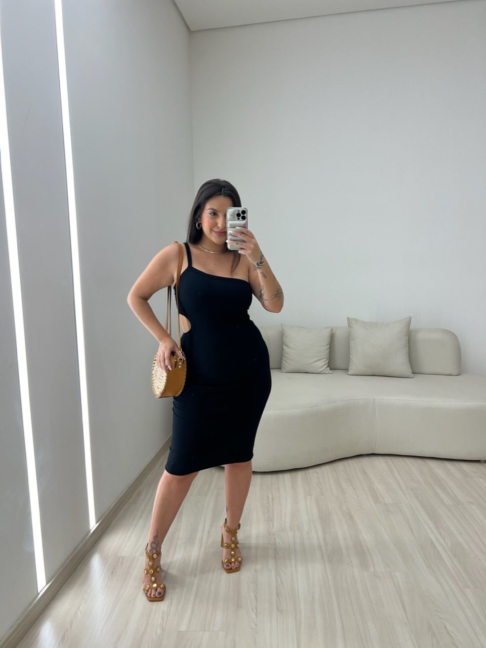 VESTIDO BETINA CANELADO PRETO