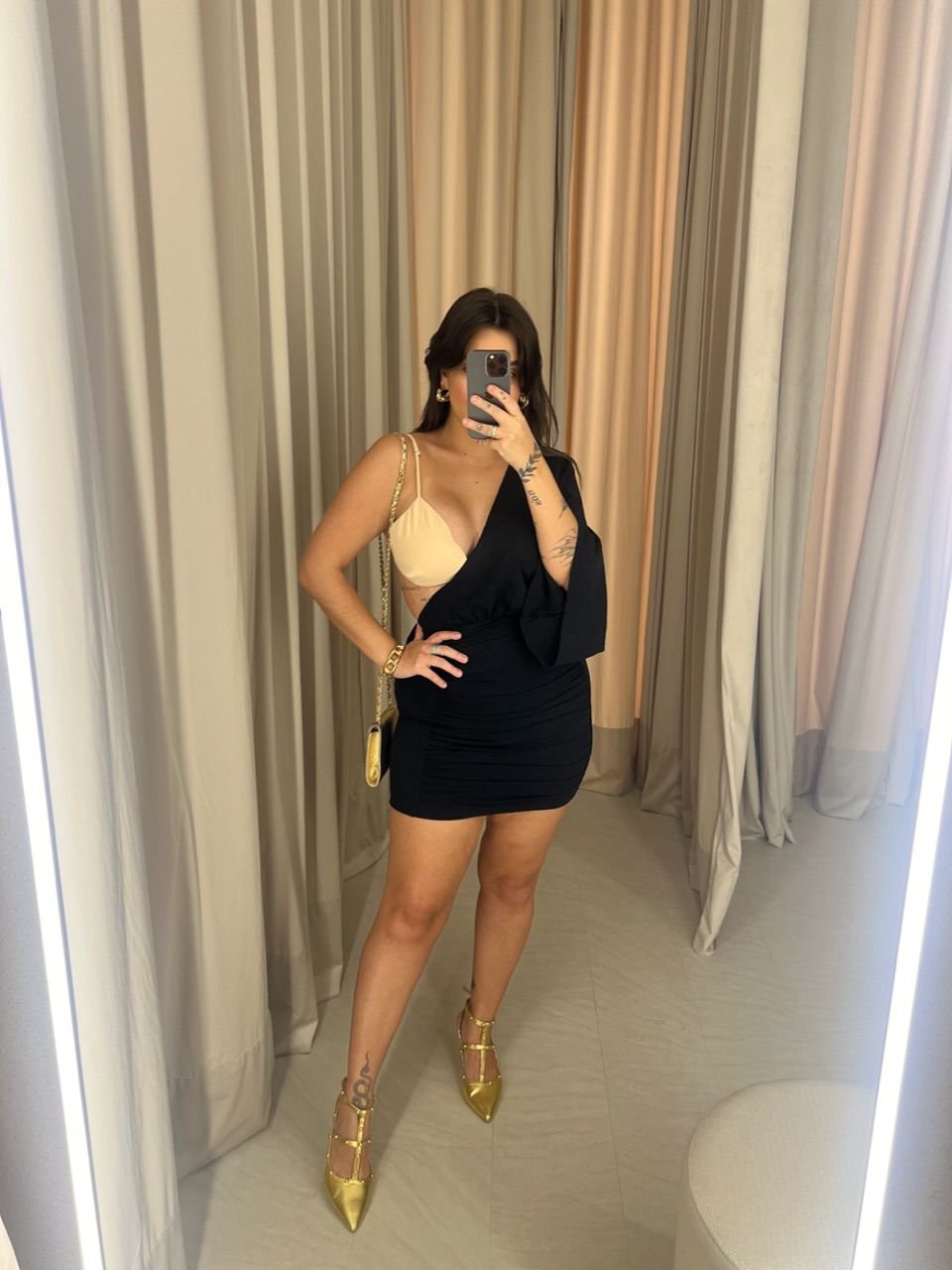 VESTIDO COM TOP NULA MANGA PRETO