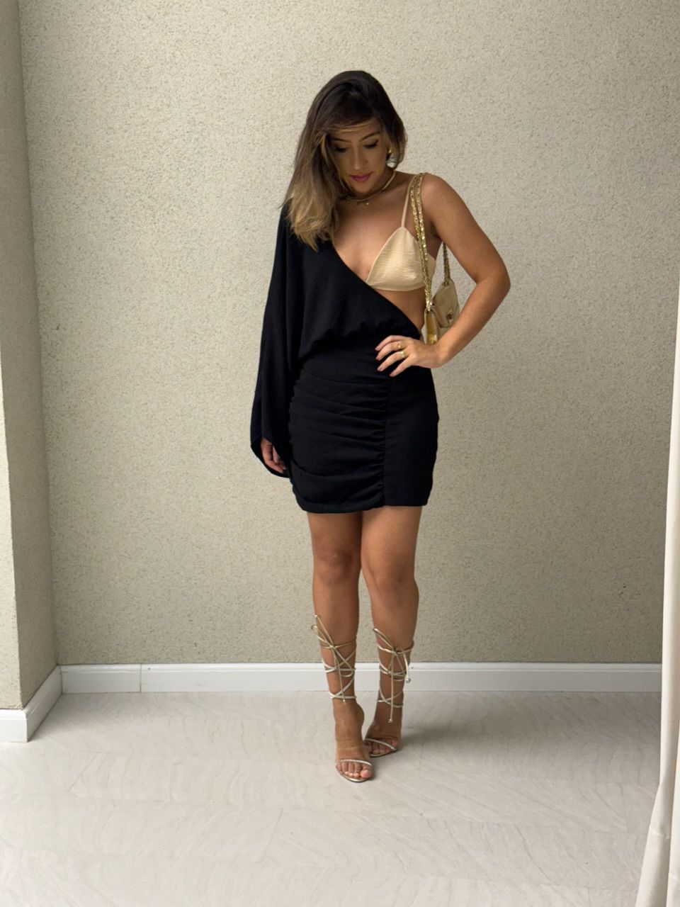 VESTIDO COM TOP NULA MANGA PRETO - 0051410032 - CAROLLA FERRARO