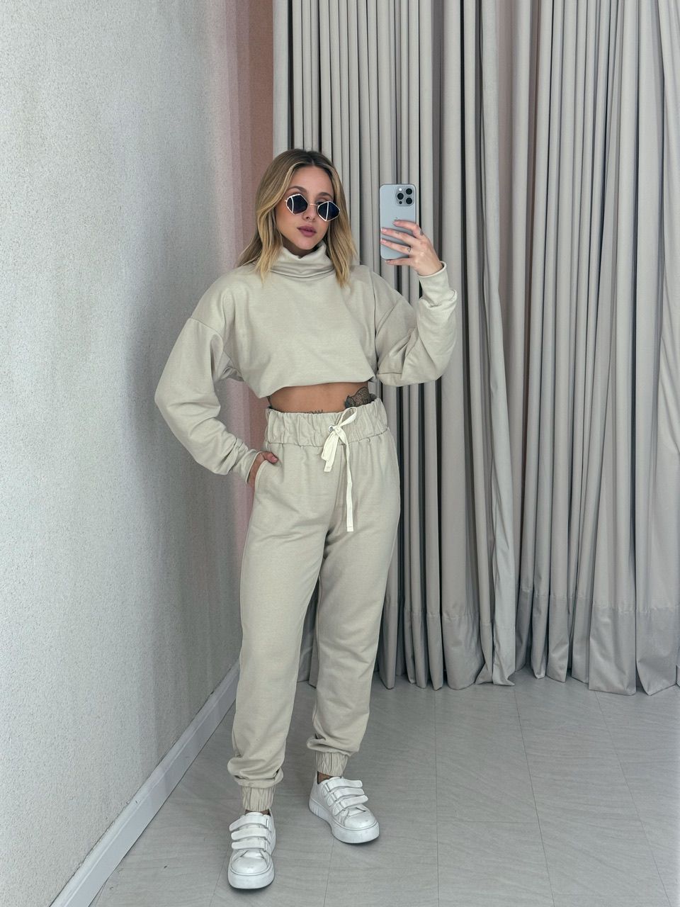 CONJUNTO JANE MOLETOM NUDE - 0054940049 - CAROLLA FERRARO