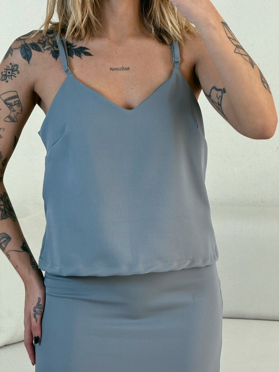 CONJUNTO PRISCILA SAIA MIDI CINZA