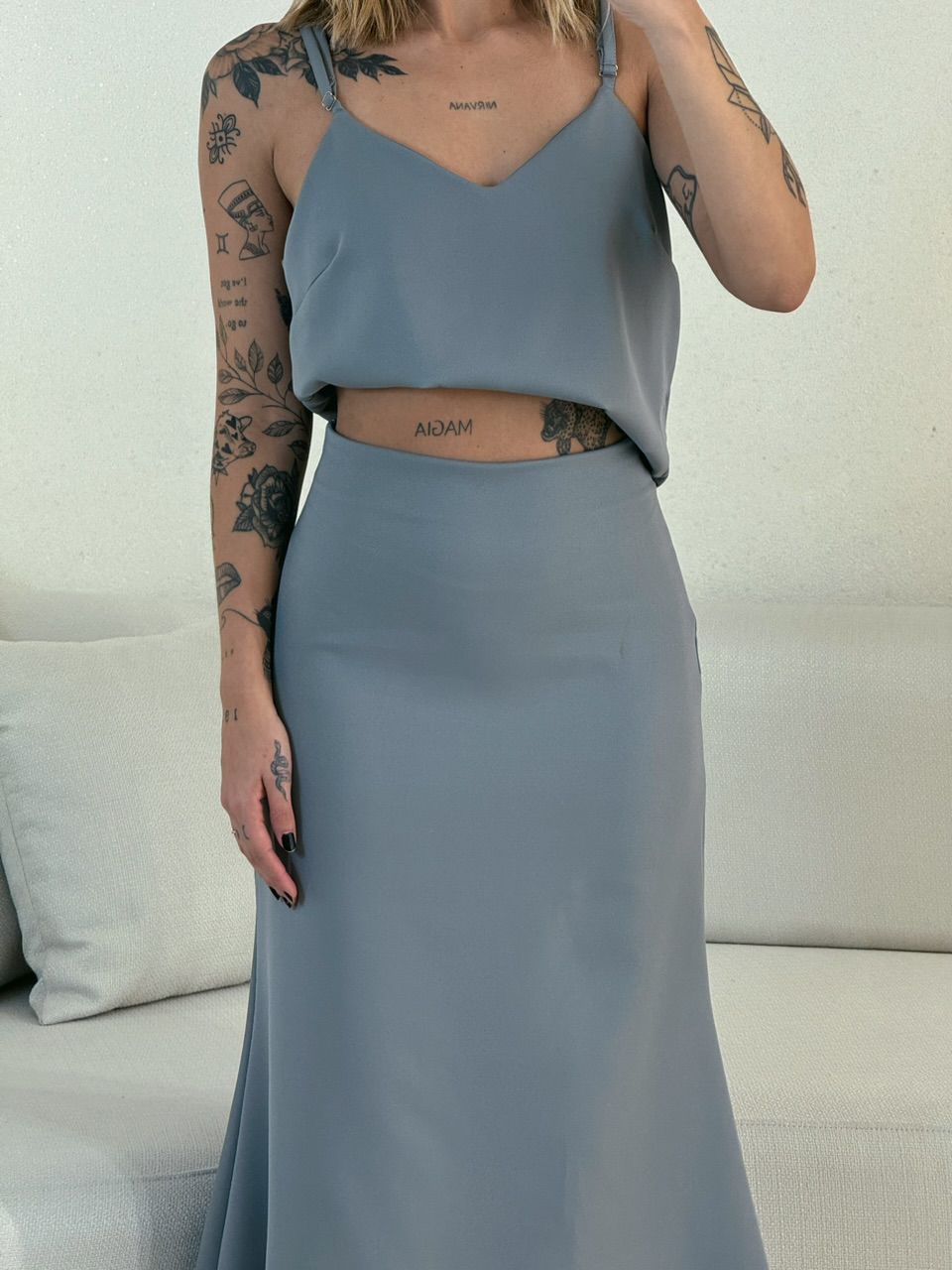 CONJUNTO PRISCILA SAIA MIDI CINZA