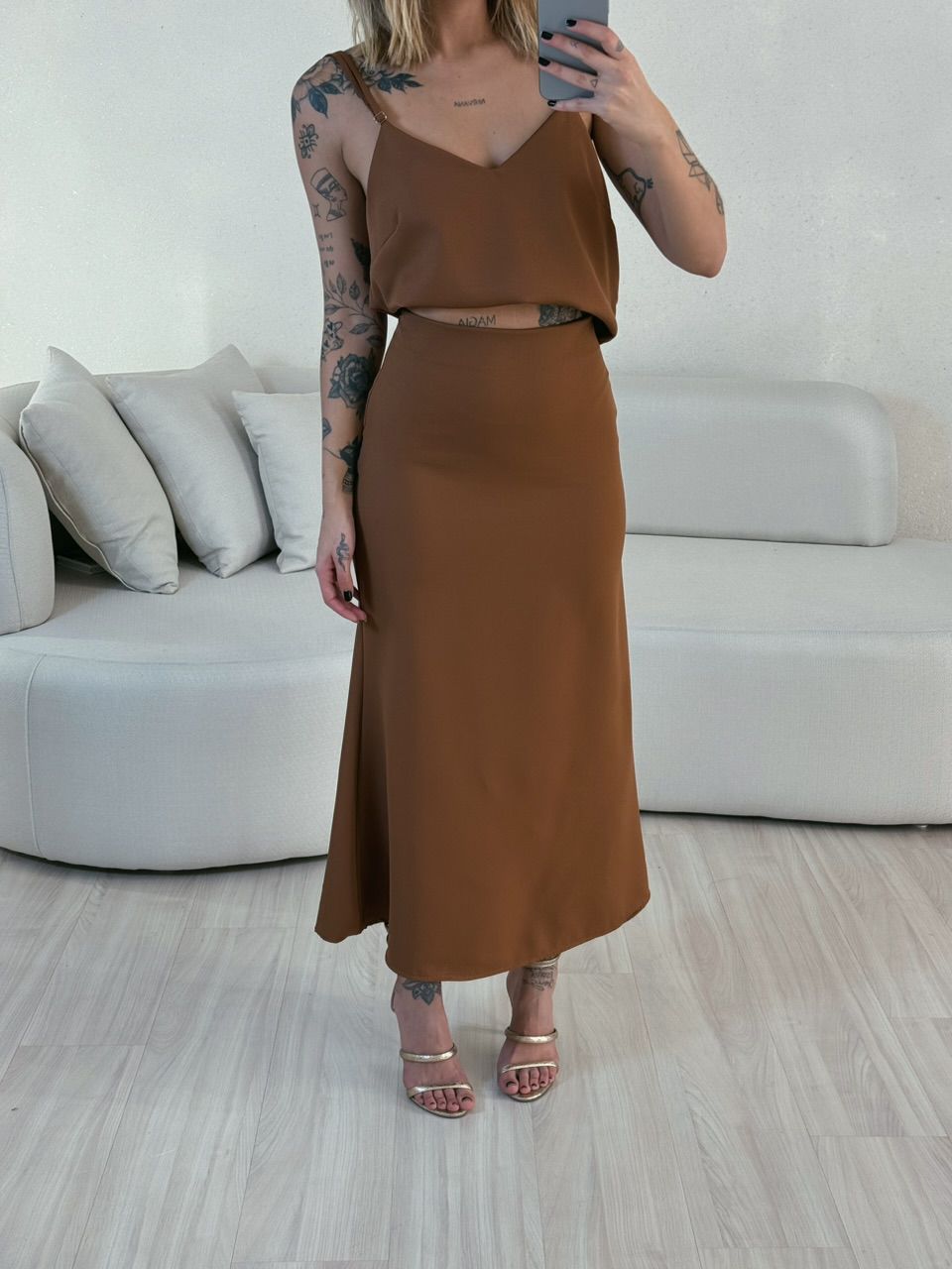 CONJUNTO PRISCILA SAIA MIDI MARROM